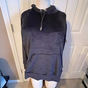 Jones New York Sport NWT funnel neck velour top with kangaroo pocket.